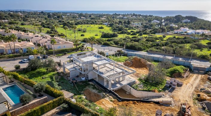 Image No.20-5 Bed Villa for sale