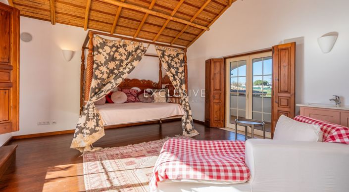 Image No.15-4 Bed Villa for sale