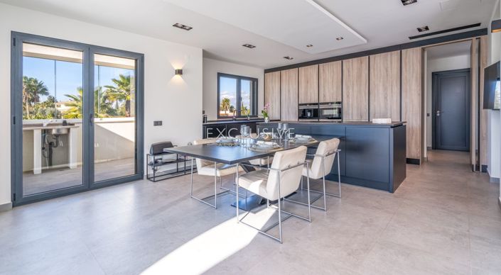 Image No.17-4 Bed Villa for sale