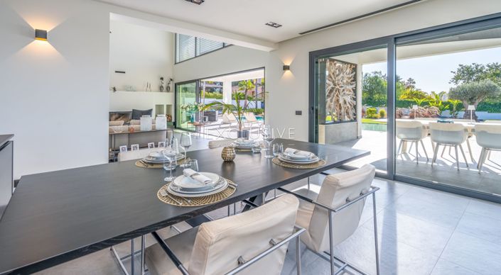 Image No.18-4 Bed Villa for sale