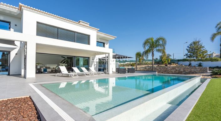 Image No.27-4 Bed Villa for sale