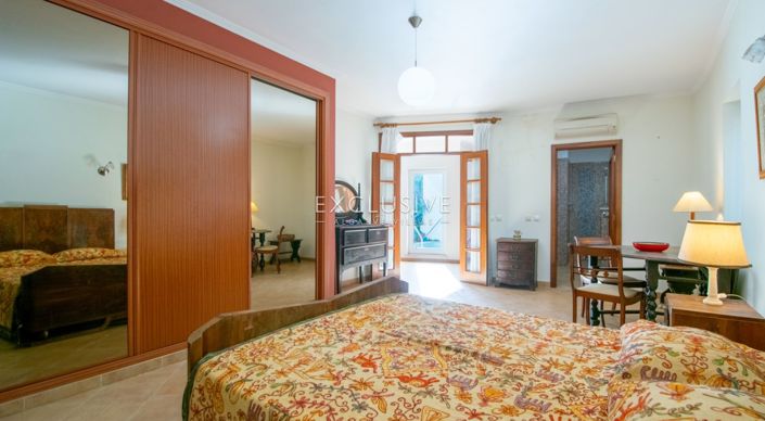 Image No.11-4 Bed Villa for sale