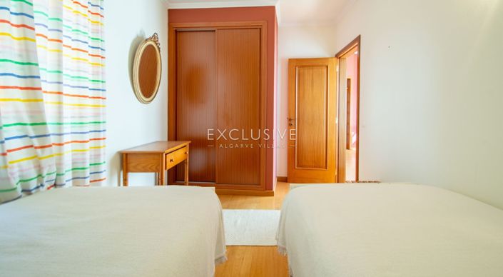 Image No.14-4 Bed Villa for sale