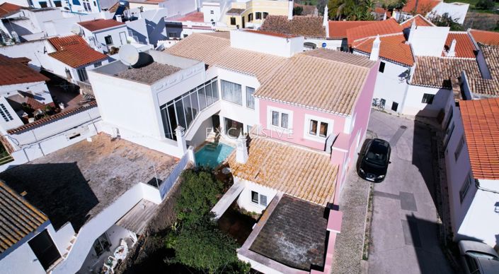 Image No.27-4 Bed Villa for sale