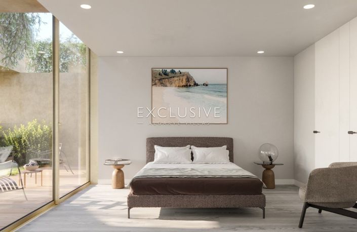 Image No.8-2 Bed Townhouse for sale