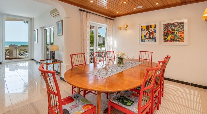 Image No.10-4 Bed Villa for sale