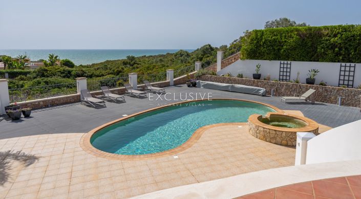 Image No.12-4 Bed Villa for sale