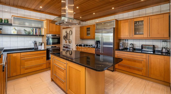 Image No.14-4 Bed Villa for sale