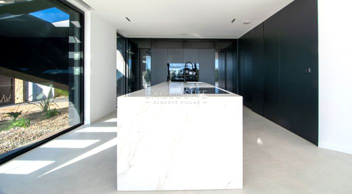 Image No.19-4 Bed Villa for sale