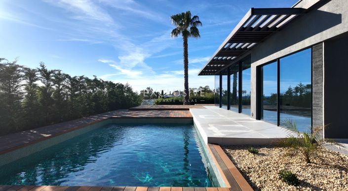 Image No.20-4 Bed Villa for sale