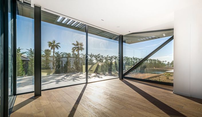 Image No.21-4 Bed Villa for sale