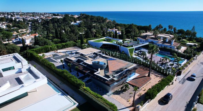 Image No.4-4 Bed Villa for sale