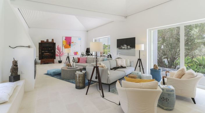 Image No.12-3 Bed Villa for sale