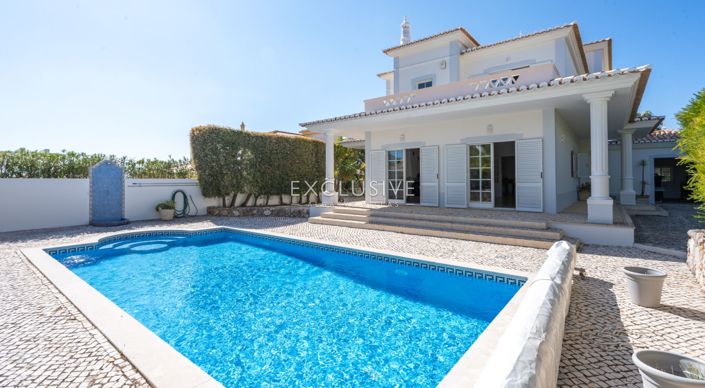 Image No.1-3 Bed Villa for sale