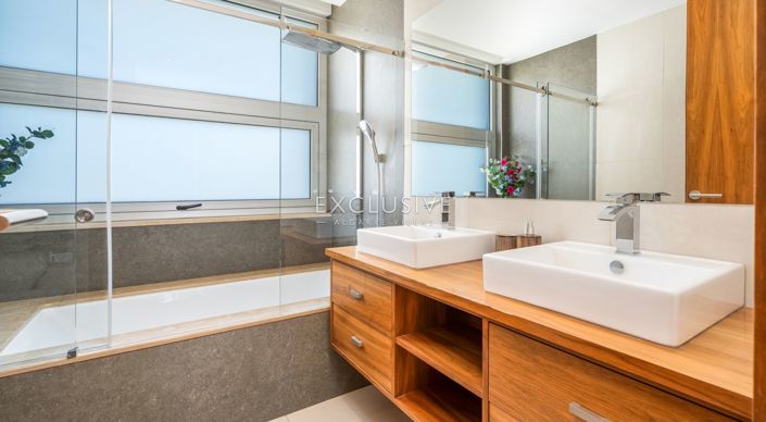 Image No.15-3 Bed Villa for sale