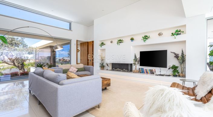 Image No.16-3 Bed Villa for sale