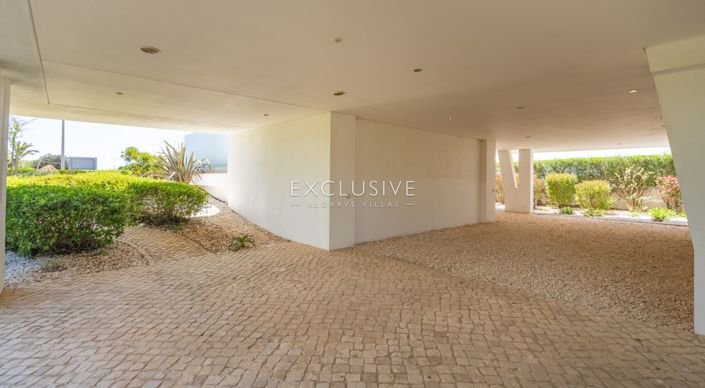 Image No.20-3 Bed Villa for sale