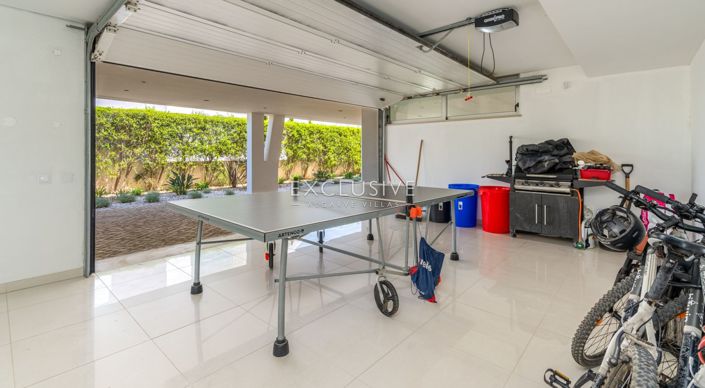 Image No.21-3 Bed Villa for sale