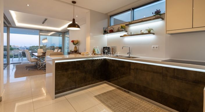 Image No.27-3 Bed Villa for sale