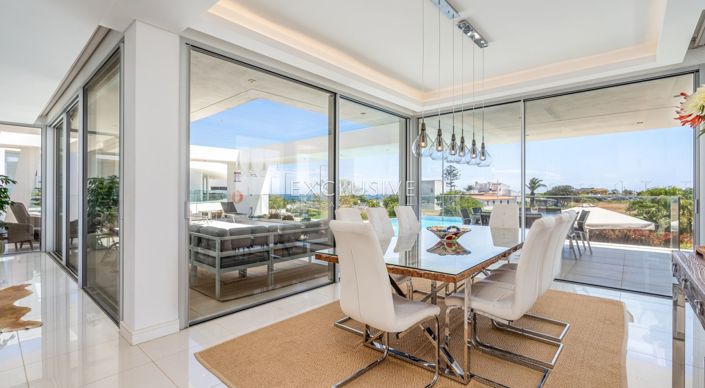 Image No.4-3 Bed Villa for sale