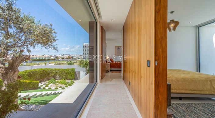 Image No.7-3 Bed Villa for sale