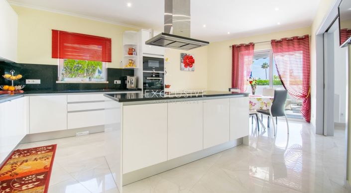 Image No.13-4 Bed Villa for sale