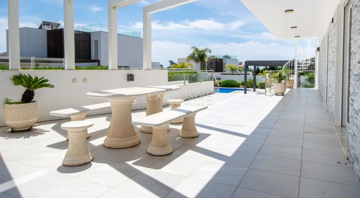 Image No.15-4 Bed Villa for sale