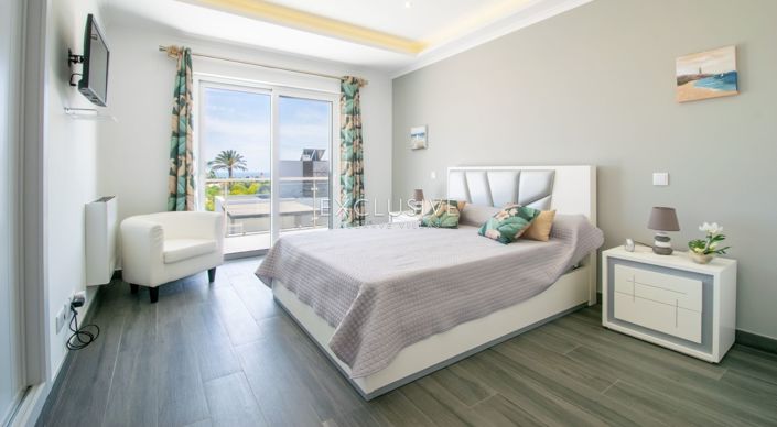 Image No.25-4 Bed Villa for sale