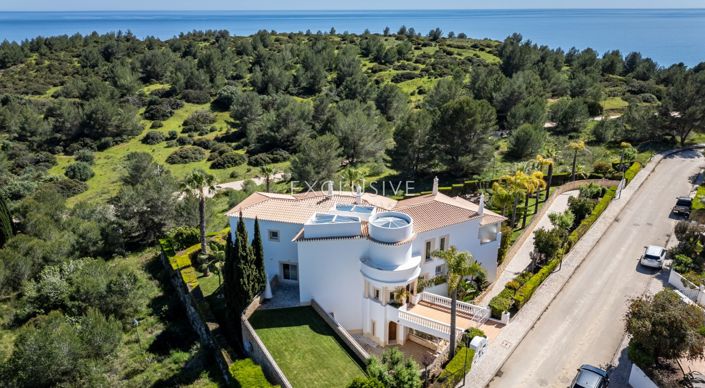 Image No.1-4 Bed Villa for sale