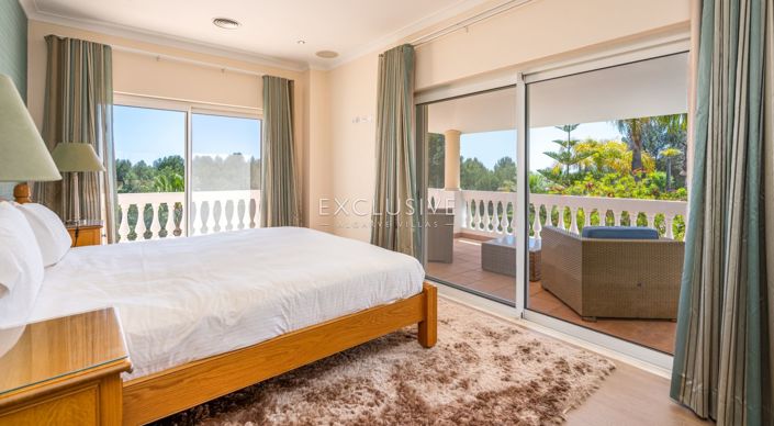 Image No.11-4 Bed Villa for sale