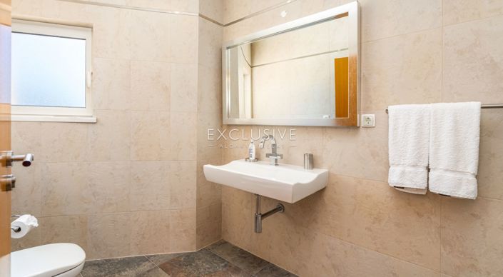 Image No.16-4 Bed Villa for sale