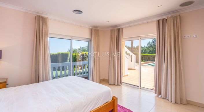 Image No.29-4 Bed Villa for sale