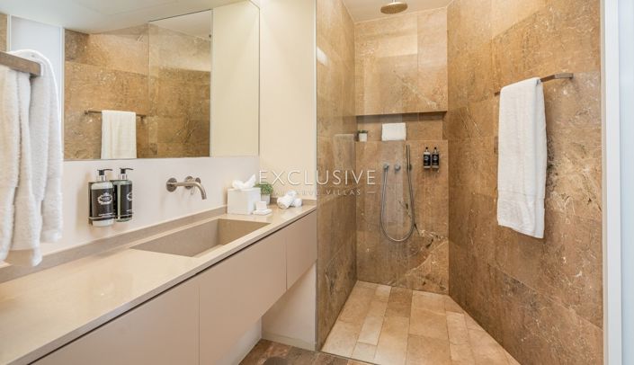 Image No.18-2 Bed Apartment for sale