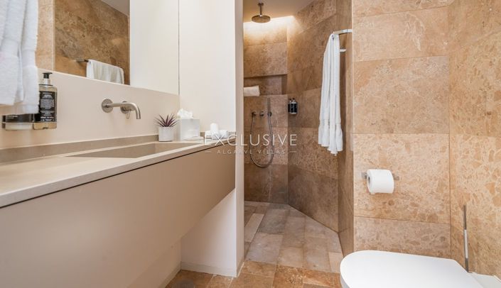 Image No.19-2 Bed Apartment for sale