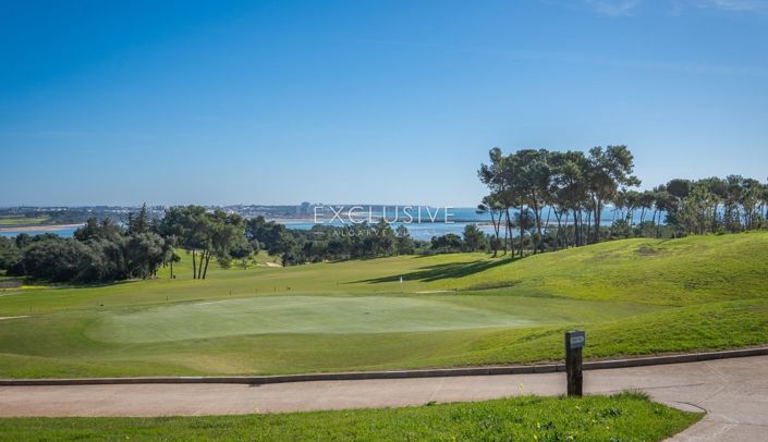 Image No.20-2 Bed Apartment for sale