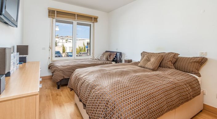 Image No.24-3 Bed Apartment for sale