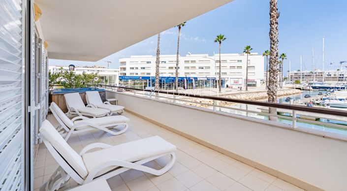 Image No.8-3 Bed Apartment for sale