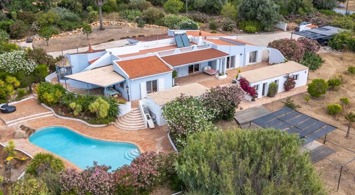Image No.1-5 Bed Villa for sale