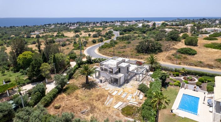 Image No.20-4 Bed Villa for sale