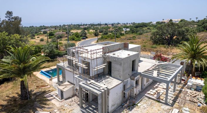 Image No.21-4 Bed Villa for sale