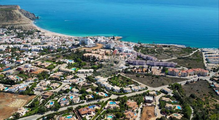 Image No.7-3 Bed Villa for sale