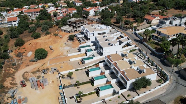 Image No.27-3 Bed Villa for sale