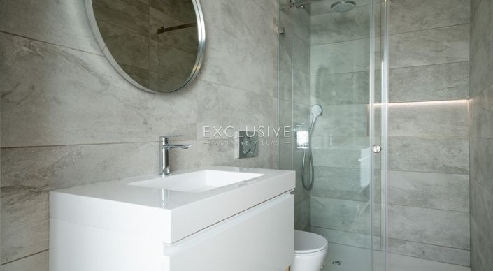 Image No.21-4 Bed Villa for sale