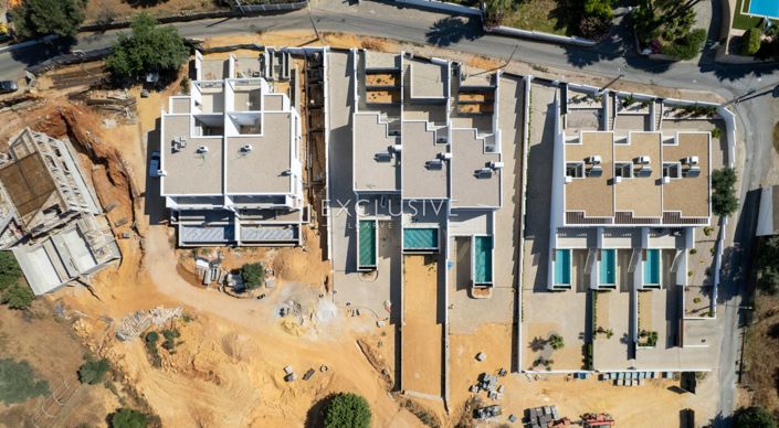 Image No.3-3 Bed Townhouse for sale