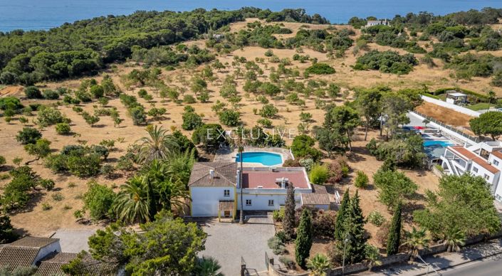 Image No.1-4 Bed Villa for sale