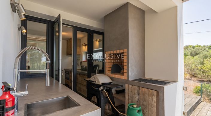 Image No.13-4 Bed Townhouse for sale