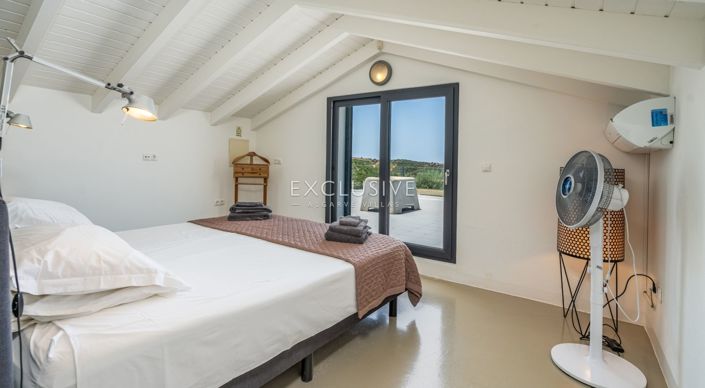 Image No.25-4 Bed Townhouse for sale