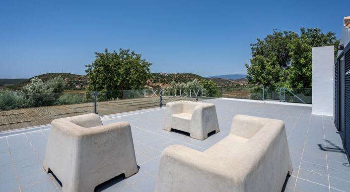 Image No.29-4 Bed Townhouse for sale