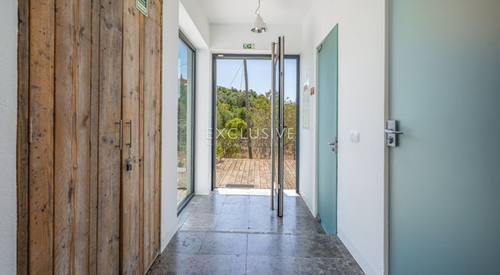 Image No.32-4 Bed Townhouse for sale