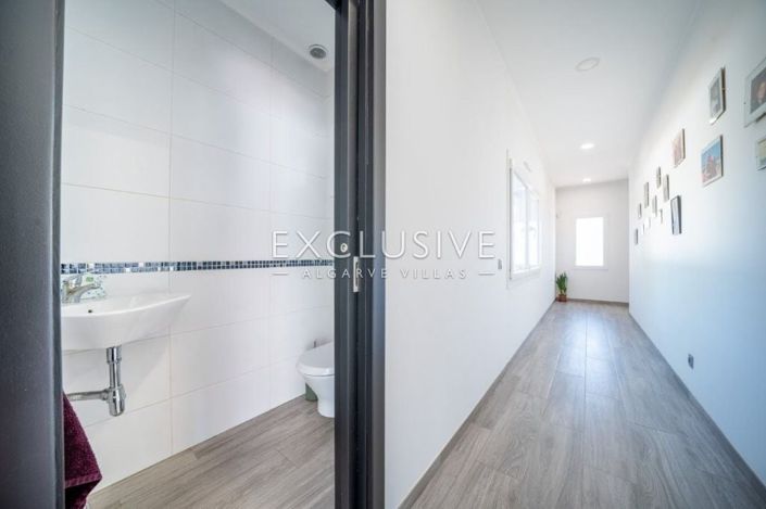 Image No.11-4 Bed Villa for sale